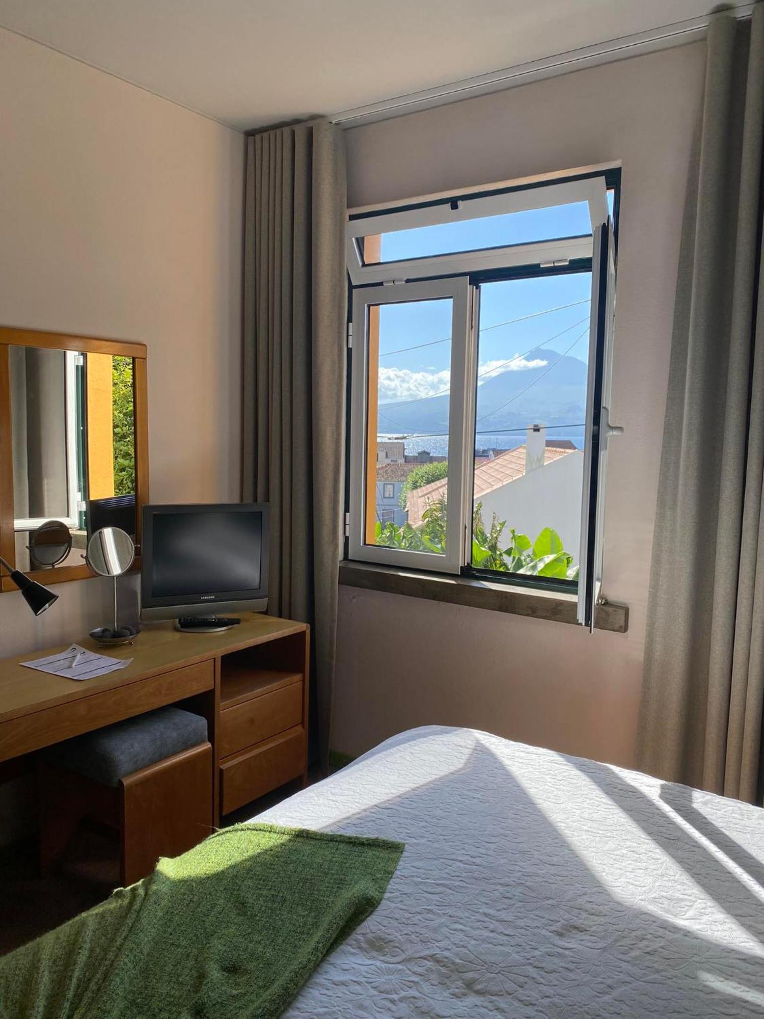 Hospedaria Verdemar Horta  Esterno foto